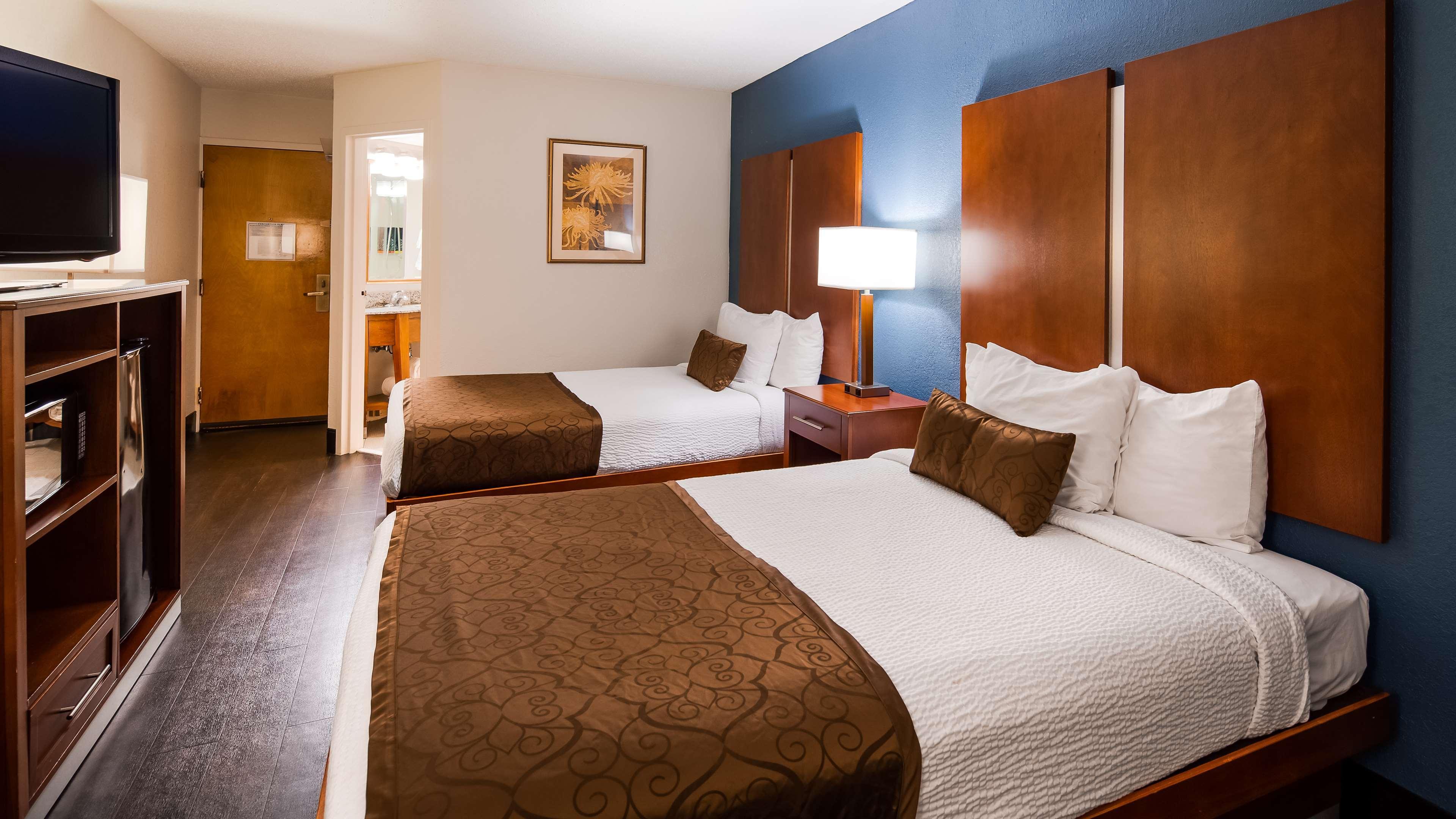 Best Western Plus Richmond Sandston Exterior foto