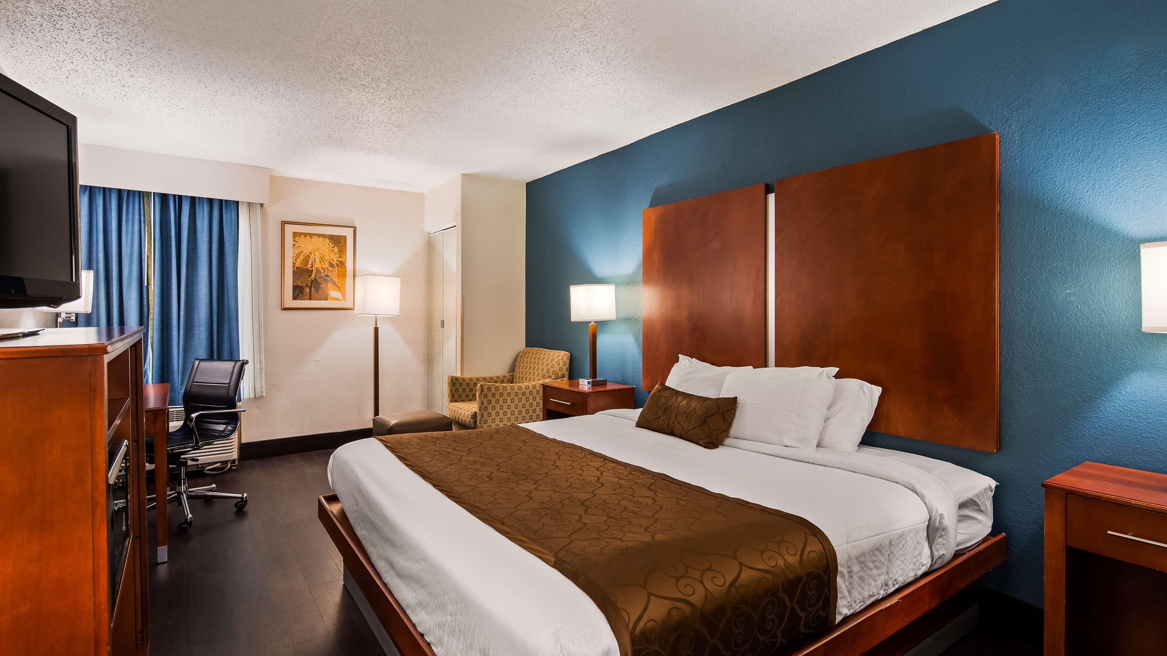 Best Western Plus Richmond Sandston Exterior foto