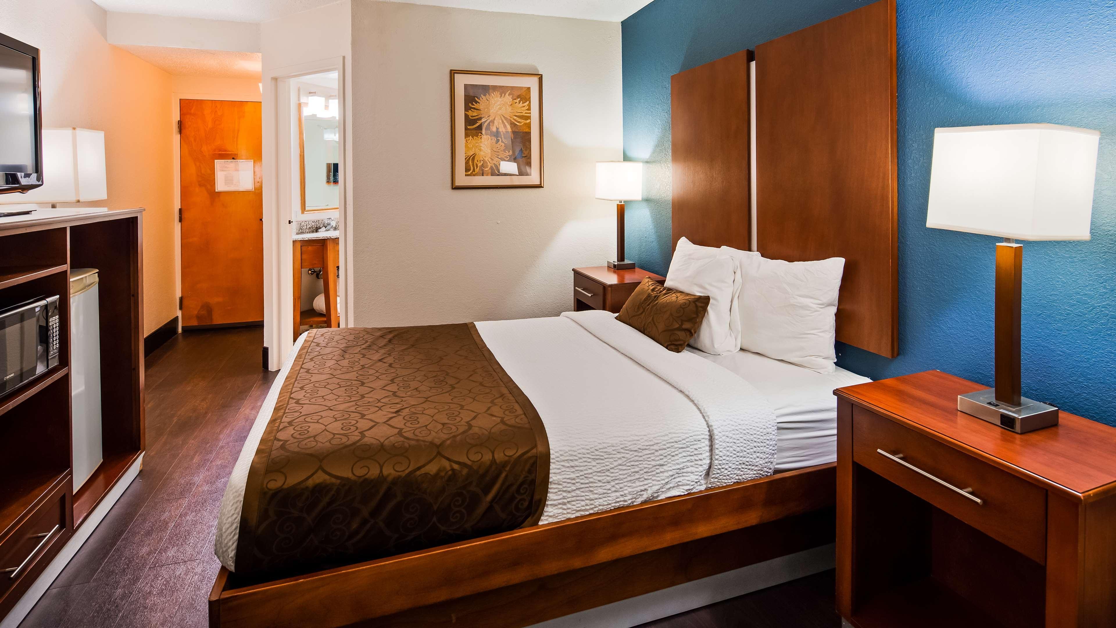Best Western Plus Richmond Sandston Exterior foto